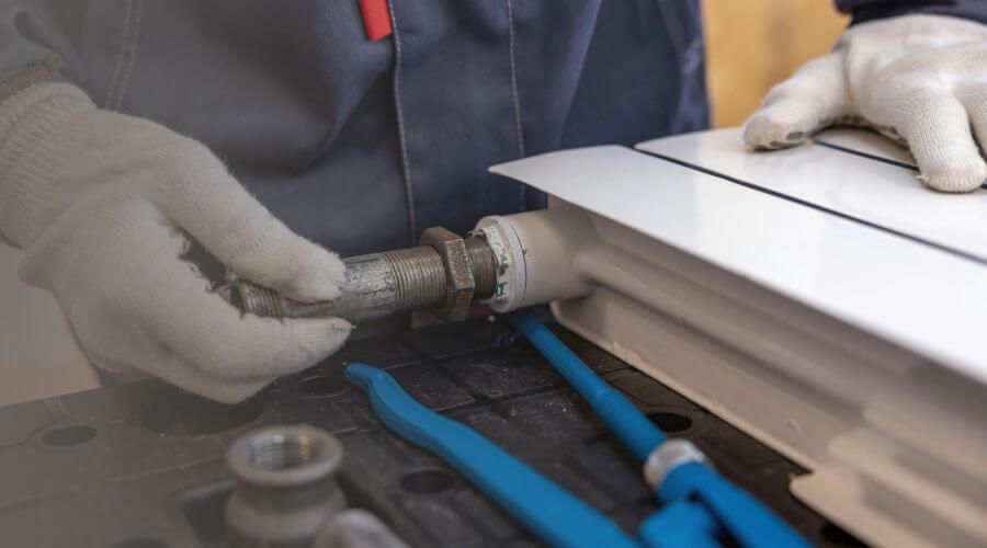 Gas Line Leak Repair in Robbins, IL